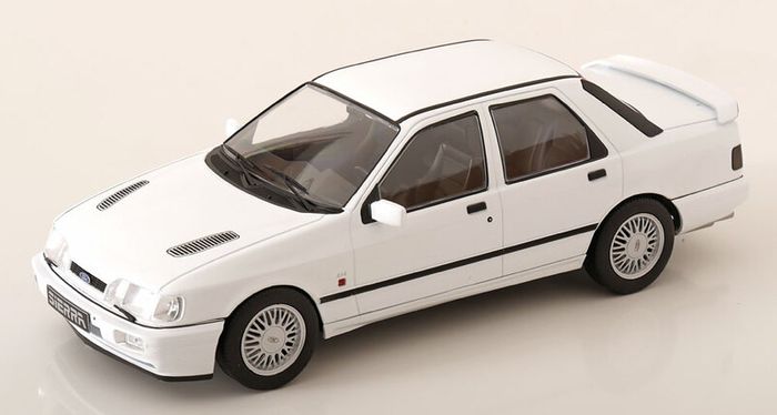 Ford Sierra Cosworth 1988 1/18 New In Box