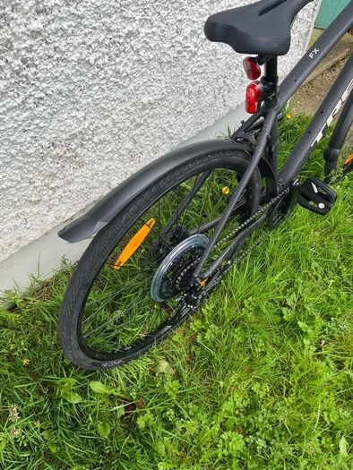Trek fx 2 gen 4 Large frame