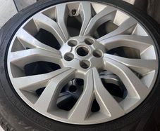 Landrover Discovery 21'' Alloys & Tyres