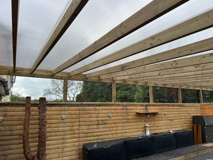 Pergola / lean to house / side passage roof