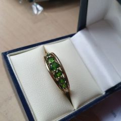 9ct Gold Diopside Ring / Russian Emerald /Elegant