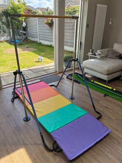 Gymnastics bar
