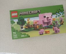 Lego Minecraft Pig