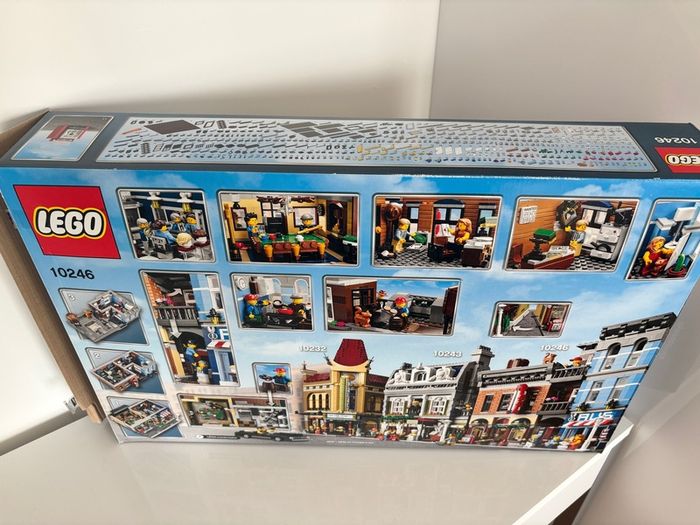 LEGO Creator Lot 6 Sets - 10232 10251 10246 10260 10218 10243