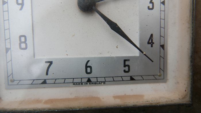 Vintage Temco Electric Art Deco clock made by Telephone Mfg. Co.