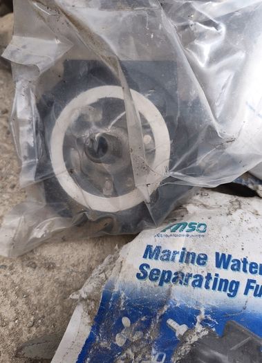 Marine water separating fuel filter.