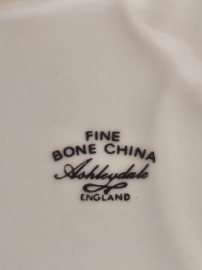 Rare find FINE BONE CHINA Ashleydale ENGLAND vintage small dish bone china, trinket dish, English bone china.