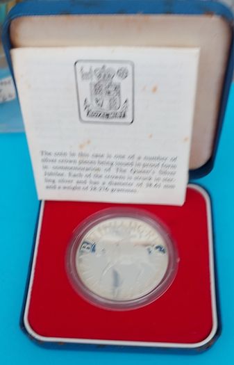 England 1977 Proof Twenty-Five Pence Silver Coin