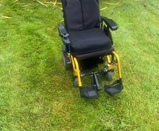 Electric wheelchair with Attendant controls