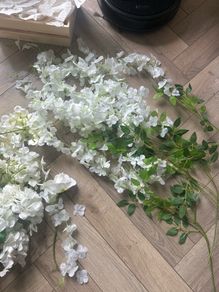 artificial flowers