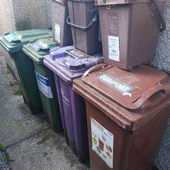 Wheelie bin