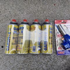 gas canisters and torch heads