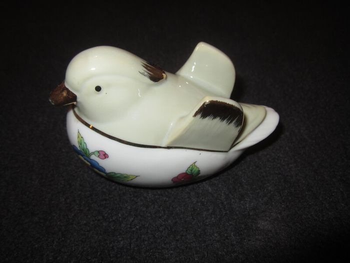 Vintage SJ porcelain duck