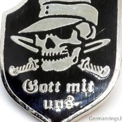 German World War Two WW2 Wehrmacht Gott Mit Uns  Lapel Pin
