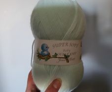 Acrylic wool baby super soft pastel green 100g NEW