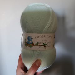Acrylic wool baby super soft pastel green 100g NEW