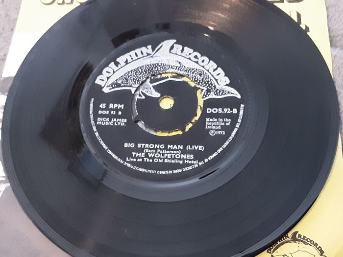 irish pressed single, the wolfetones