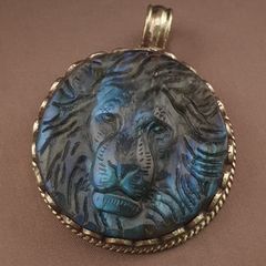 Handmade Vintage Labradorite Lion Face Brass Floral Design Pendant