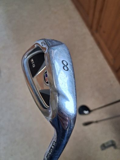 Golf Clubs. US Kids Golf Set For Right Handed 9 To 10 Year Old.Collect In Dublin Or Receive Via Post. .