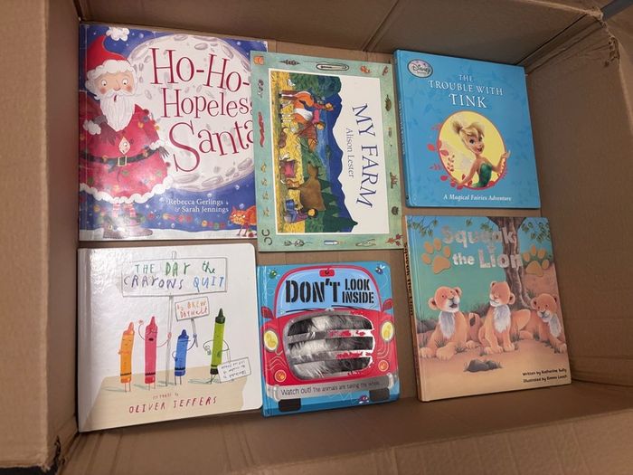 28 Children Books in Great Condition (3 euros each)
