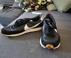 Nike trainers size 40 / size 6