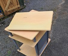 Swivelling TV Table