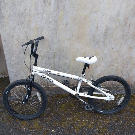 Ollie Spike BMX