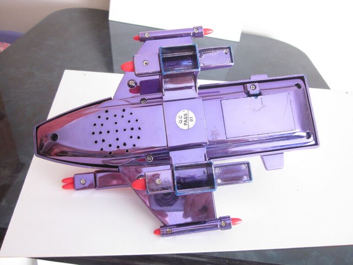 Disney Buzz Lightyear Galactic Cruiser