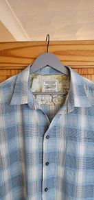 men's shirt