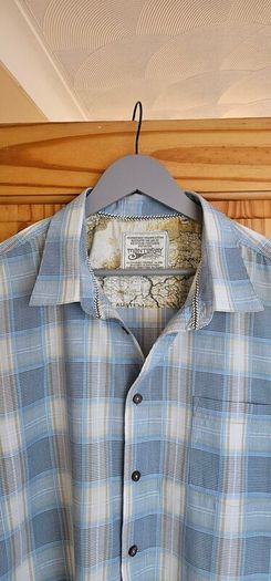 men's shirt