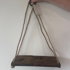 Hanging shelves 3x