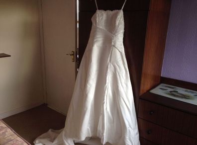 Serenity ivory wedding dress