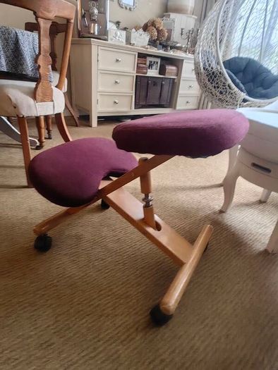 Kneeler chair