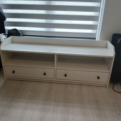 Tv table