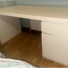 IKEA Malm Desk- White