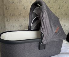 Uppa Baby Bassinet