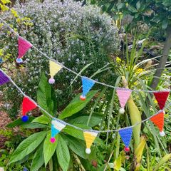 Beach Hut Party Bunting