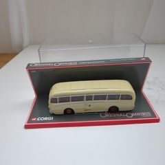 Title: Corgi Original Omnibus 1:76 Burlingham Seagull Coach - Mint Condition