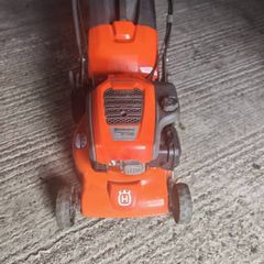 Husqvarna LC 140SP Lawnmower