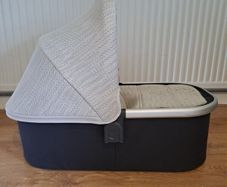 uppababy vista bassinet