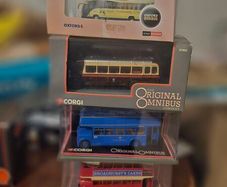 corgi english buses