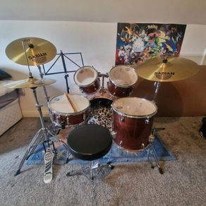 Dixon Spark Drum Kit