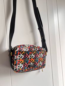 Fossil bag