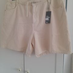 New with tags ladies cream denim shorts open to offers