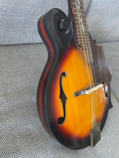 Mandolin