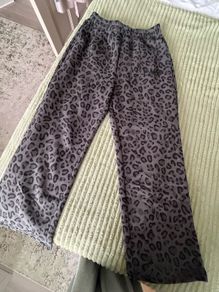 COMFRT Minimalist Straight Leg Sweatpants in "Panther"