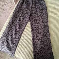 COMFRT Minimalist Straight Leg Sweatpants in "Panther"
