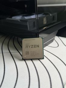 AMD Ryzen 5 5600X CPU - Excellent Condition