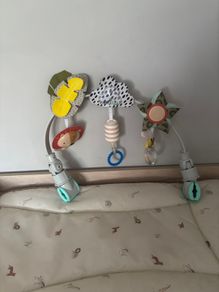 Car seat toy