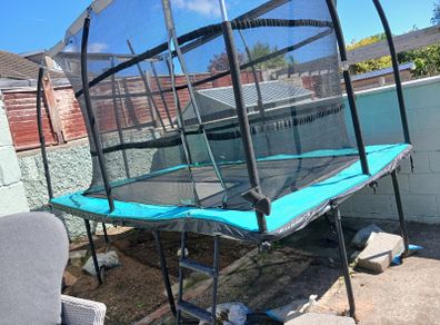 Trampoline